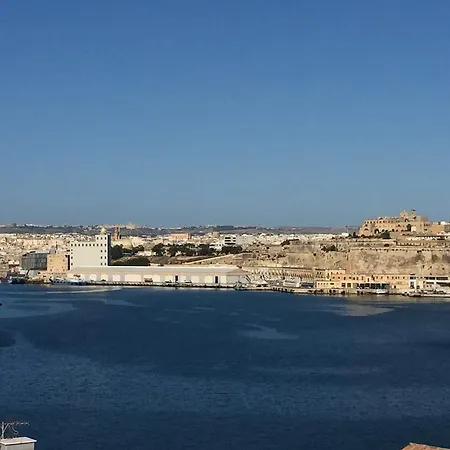 Apartment Senglea Apartments *