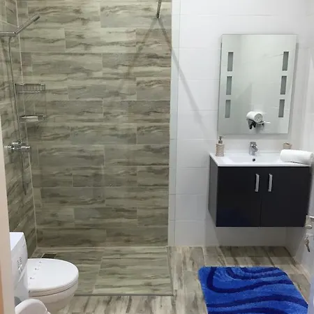 Apartment Senglea Apartments *